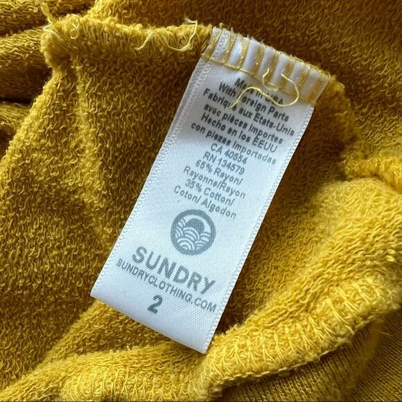 Sundry Yellow Long Sleeve Crewneck Pullover Sweatshirt Women’s Size 2/ Medium - Picture 8 of 8